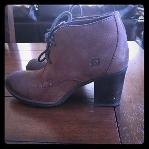 Born  Brown ankle boots